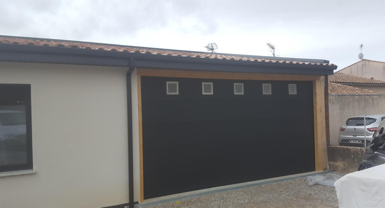 Porte de garage sectionnelle